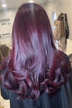 Types Of Burgundy Hair Color, Dark Cherry Red Hair Burgundy, Burgundy Bliss Hair Color, Cherry Purple Hair, Burgundy Hair 2024, Dark Plum Hair Color, Vibrant Burgundy Hair, Hair Color Pixie Cut, Burgundy Hair 2025