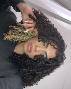 Curly Hair Peakaboo Dye, Black Hair With Blonde Underneath Curly, Brown And Blonde Peekaboo Curly Hair, Black Curly Hair With Blonde Underneath, Peakaboo Underlights Blonde Curly Hair, Blonde Underneath Hair Curly, Curly Hair Dyed Underneath Blonde, White Skunk Stripe Curly Hair, Curly Hair Dye Ideas Blonde