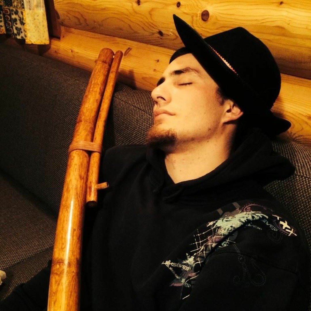 Marián Molík’s avatar