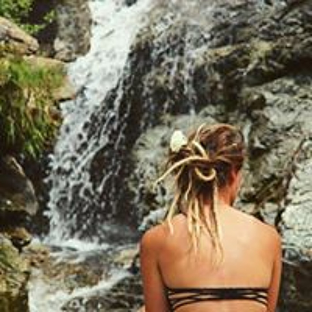 Lulu Lvll’s avatar