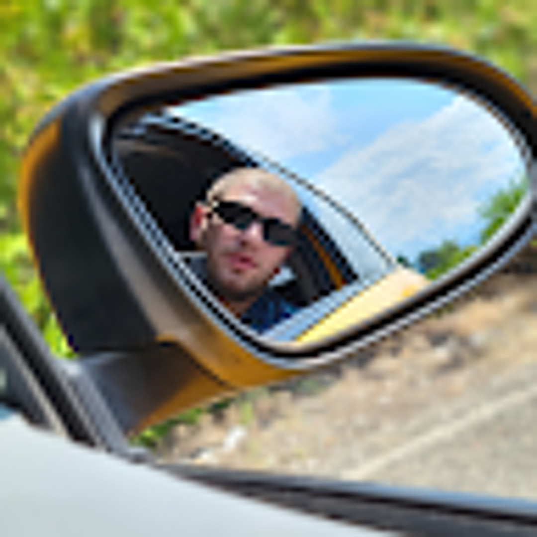 Irakli Sebua’s avatar