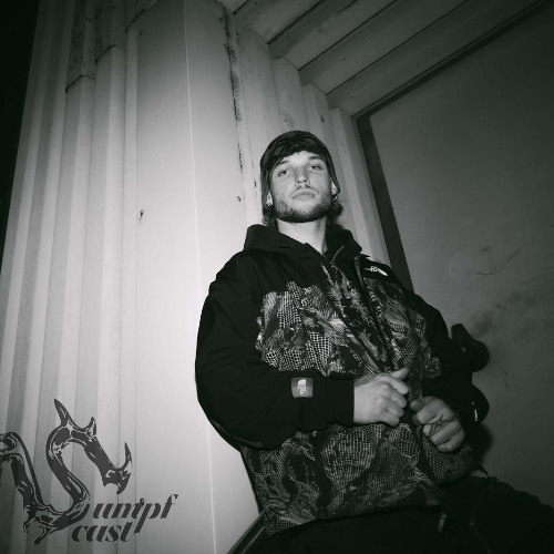 SUMPFCAST004//TRAFFICZAZA