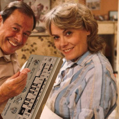 Pauline Fowler's Growler (Acidic)