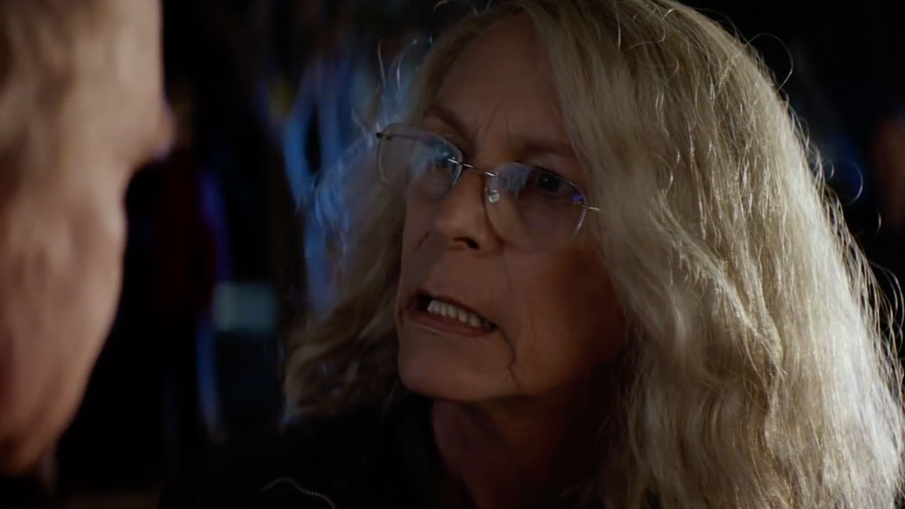 In foto Jamie Lee Curtis (68 anni) Dall'articolo: Halloween, il secondo trailer italiano del film.
