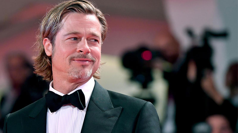 Venezia 76: Brad Pitt e Scarlett Johansson scaldano il red carpet. Oggi è il giorno di Mario Martone