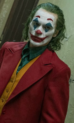 In foto Joaquin Phoenix (52 anni) Dall'articolo: Joker continua a impressionare: oltre 1 milione di euro in un solo giorno.