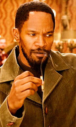 In foto Jamie Foxx (59 anni) Dall'articolo: Film nelle sale: cercasi zombie e schiavi per esperimenti scientifici.
