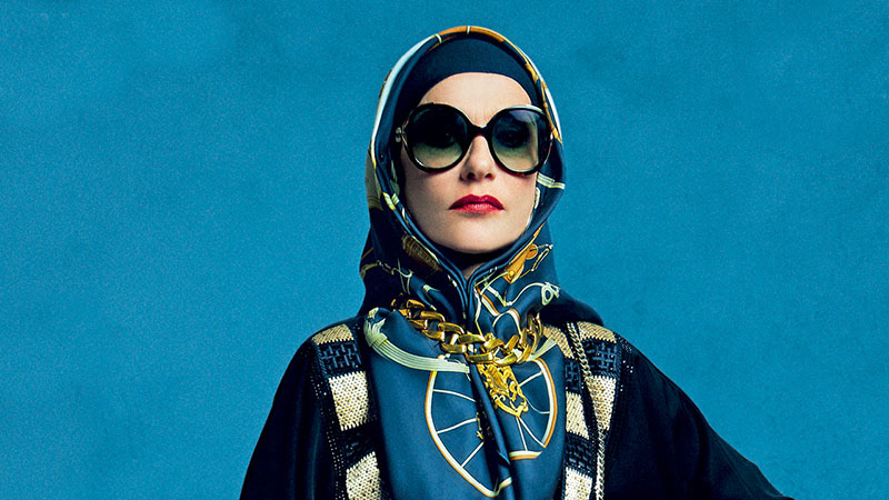 La padrina - Parigi ha una nuova regina, il poster italiano del film