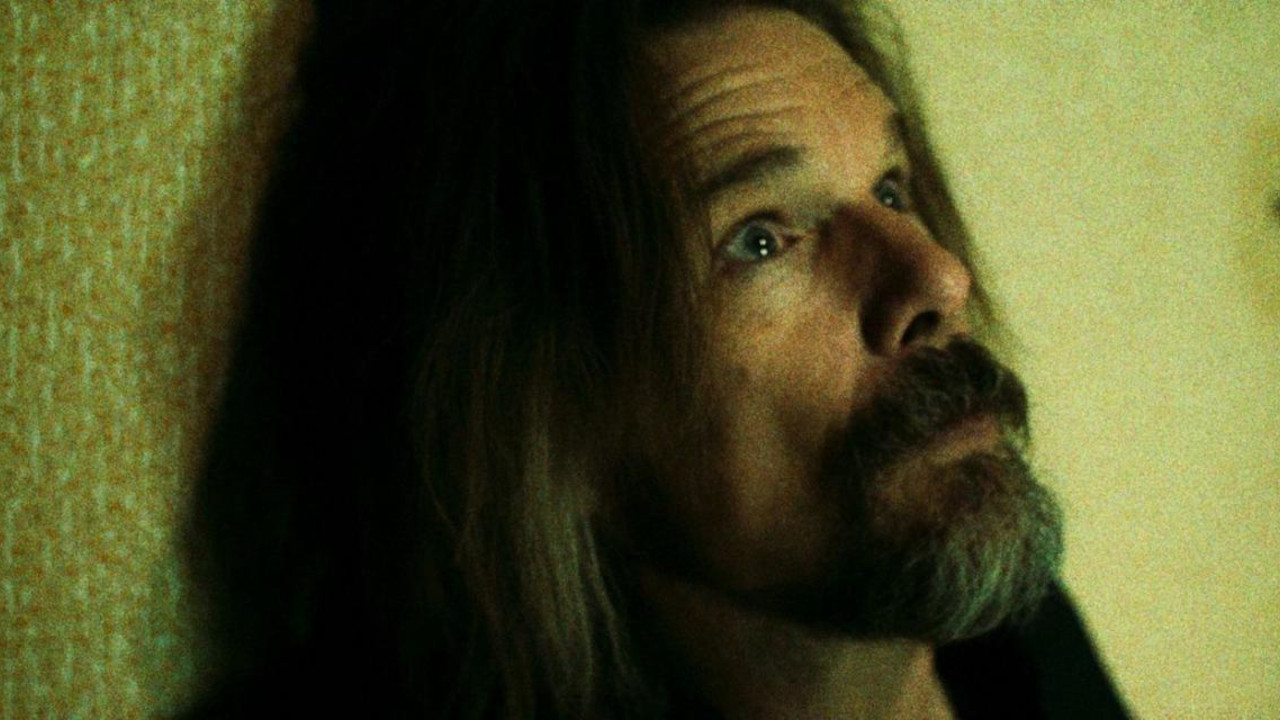 Zeros and Ones, il trailer originale del film 