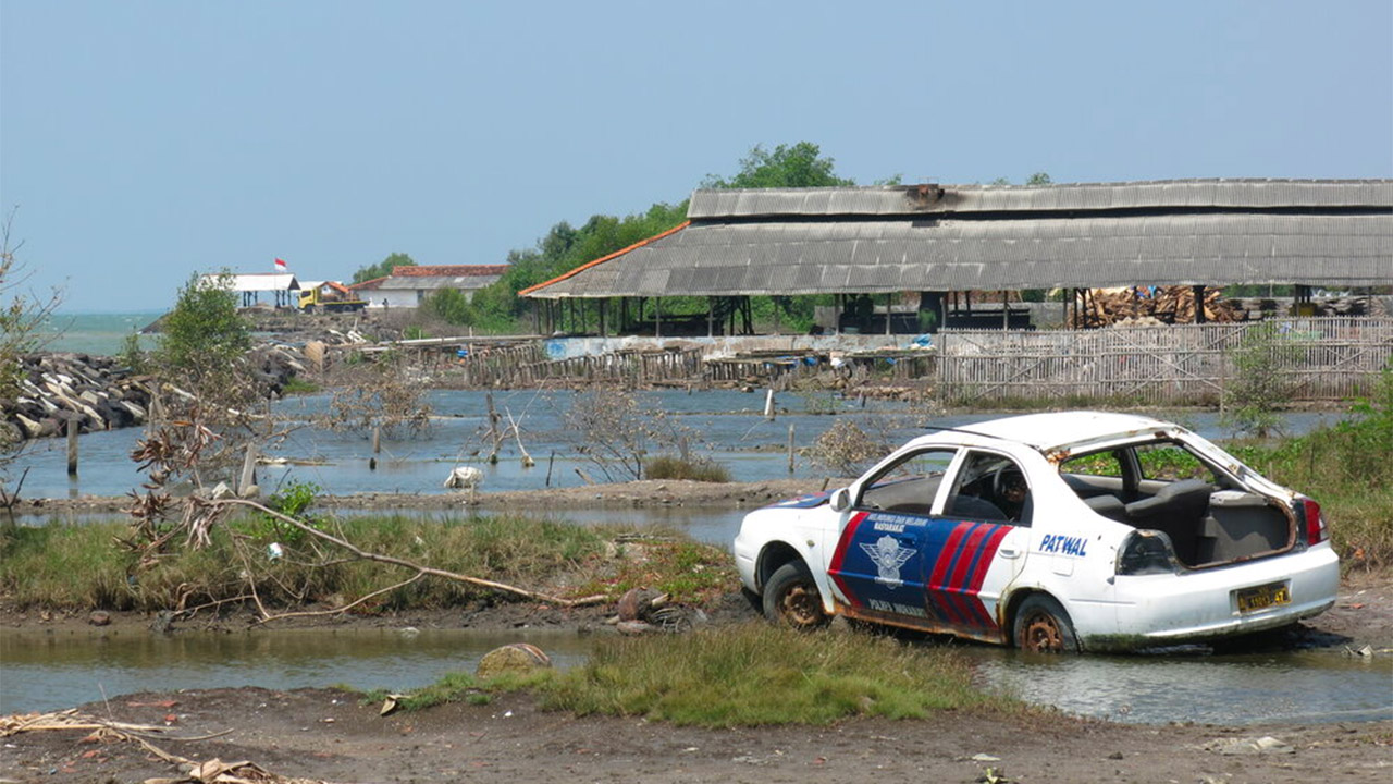 Vengeance Is Mine, all Others Pay Cash