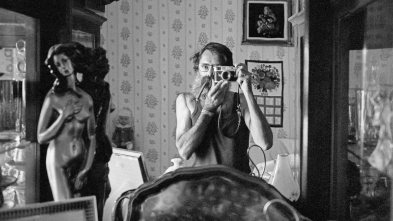 1341 Frames of Love and War