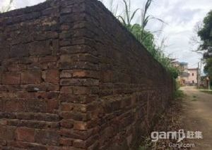 格局方正的宅基地